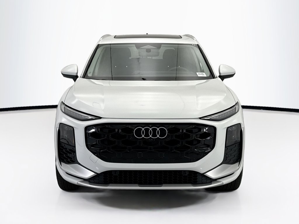 Used 2026 Audi Q3 quattro 2.0T AWD/4WD image 3
