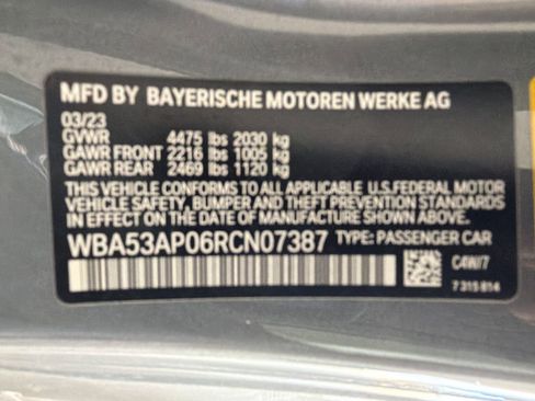 Used 2024 BMW 430i Coupe w/ Premium Package image 11