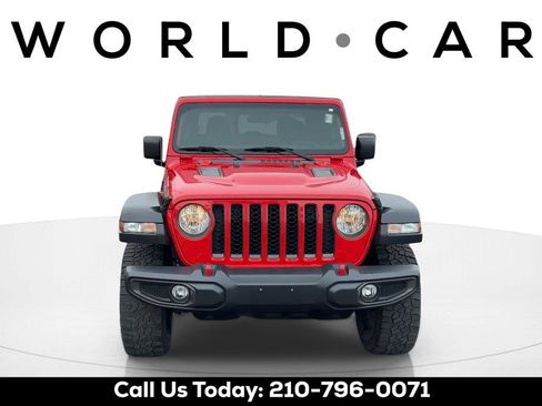 Used 2023 Jeep Gladiator Rubicon AWD/4WD image 2