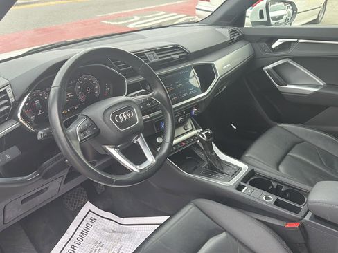 Used 2020 Audi Q3 2.0T Prestige w/ Prestige Package image 11