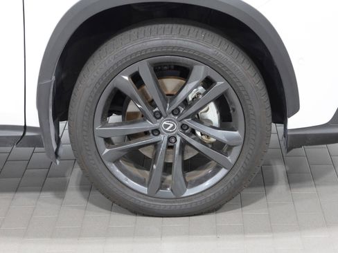 Used 2025 Lexus NX 450h+ AWD w/ Luxury Package image 11