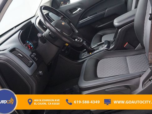 Used 2022 Chevrolet Colorado Z71 image 9