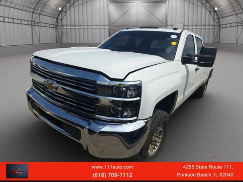 Used 2018 Chevrolet Silverado 2500 W/T w/ WT Convenience Package AWD/4WD image 1