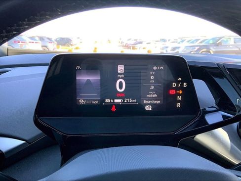 Used 2022 Volkswagen ID.4 Pro image 20