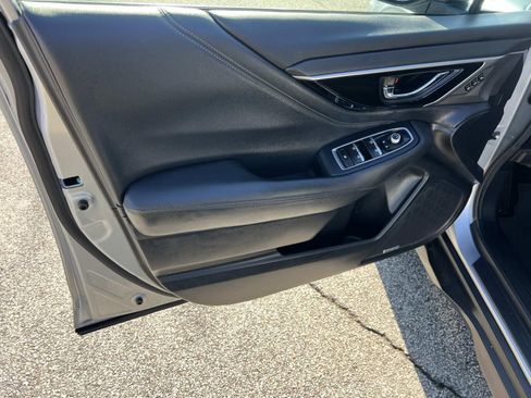 Used 2020 Subaru Outback Limited image 10