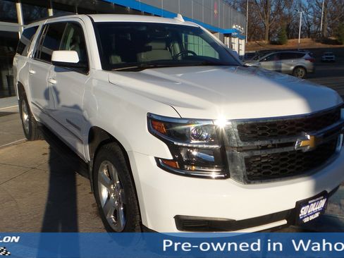 Used 2016 Chevrolet Suburban LT w/ Max Trailering Package image 7