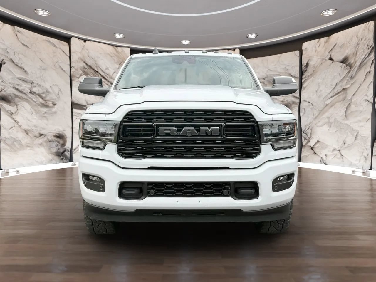 Used 2022 RAM 2500 Limited AWD/4WD image 2