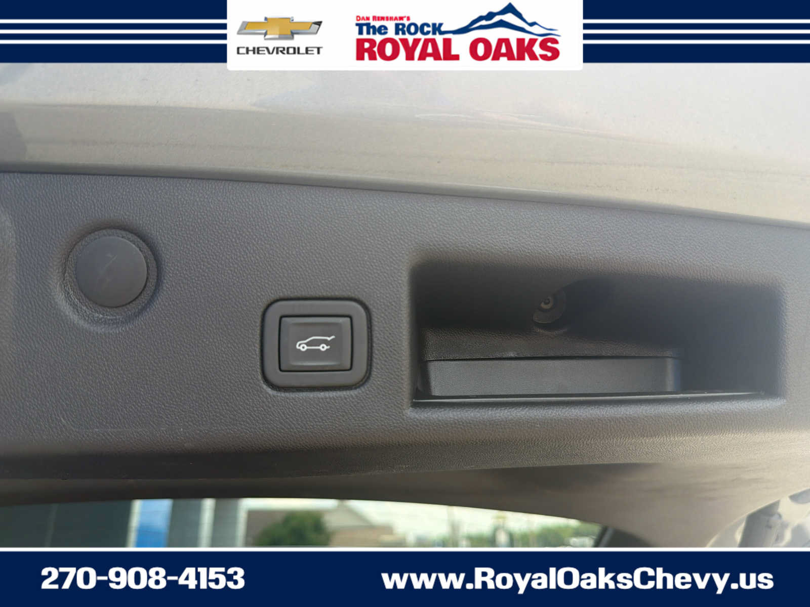 Used 2023 Chevrolet Equinox LT w/ Driver Convenience Package AWD/4WD image 29