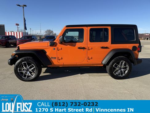 Used 2025 Jeep Wrangler Sport S w/ Convenience Group image 4