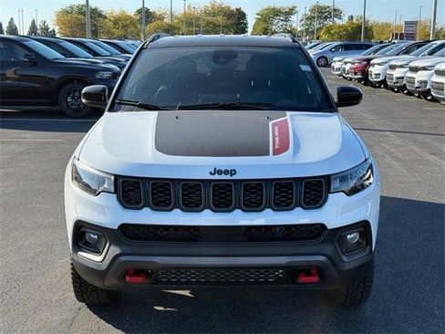 New 2026 Jeep Compass Trailhawk image 10