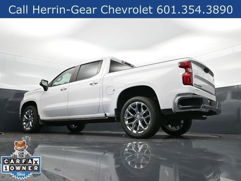 Used 2022 Chevrolet Silverado 1500 LT image 41