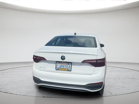 Used 2023 Volkswagen Jetta S FWD image 8