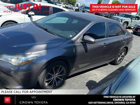 Used 2016 Toyota Camry XSE w/ Moonroof Package FWD image 6