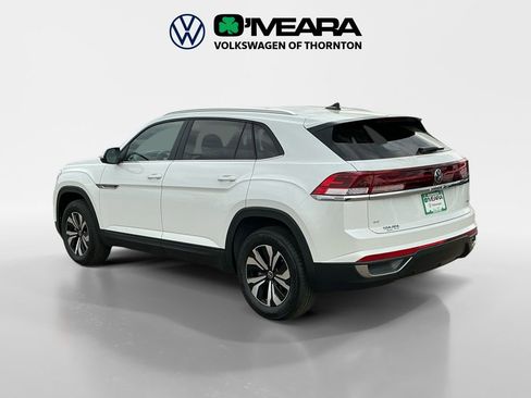 New 2026 Volkswagen Atlas Cross Sport SE AWD/4WD image 3