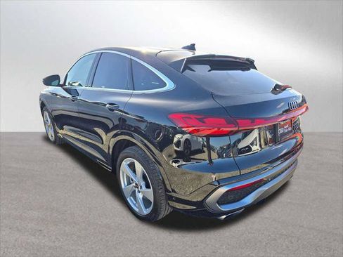 New 2025 Audi Q5 Prestige image 5