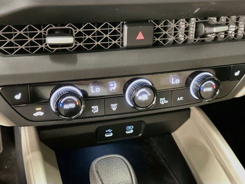 Used 2025 Honda Accord SE image 23
