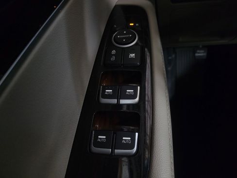 Used 2019 Kia Sorento LX image 27