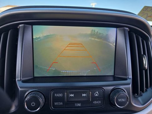 Used 2017 Chevrolet Colorado LT w/ LT Convenience Package image 26