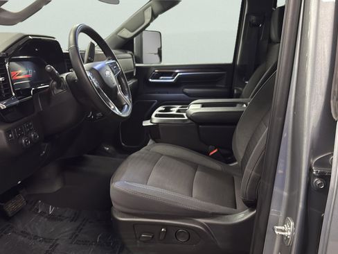 Used 2025 Chevrolet Silverado 2500 LT w/ All Star Edition image 10