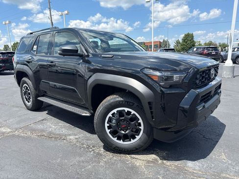 Used 2026 Toyota 4Runner TRD Off-Road Premium AWD/4WD image 2