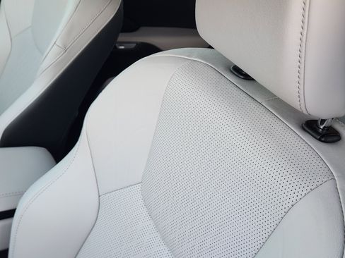 Used 2024 Lexus RX 350 Premium Plus image 17