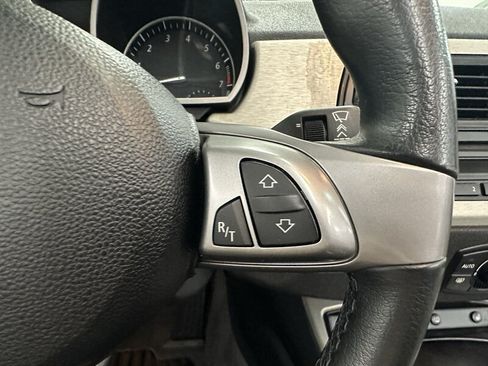 Used 2005 BMW Z4 3.0i RWD image 29