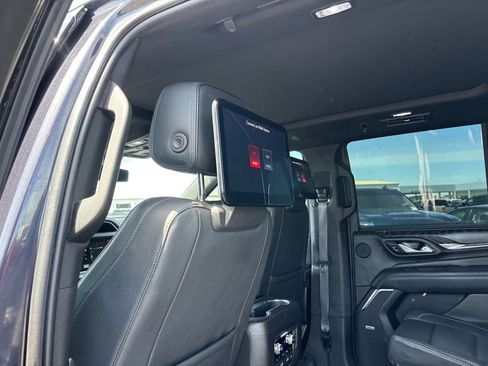 Used 2023 GMC Yukon Denali RWD image 26