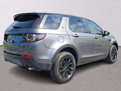 Used 2019 Land Rover Discovery Sport HSE AWD/4WD image 6