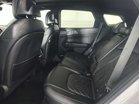 Used 2023 Kia Sportage X-Line w/ X-Line Premium Package AWD/4WD image 29