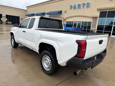Used 2024 Toyota Tacoma SR RWD image 9