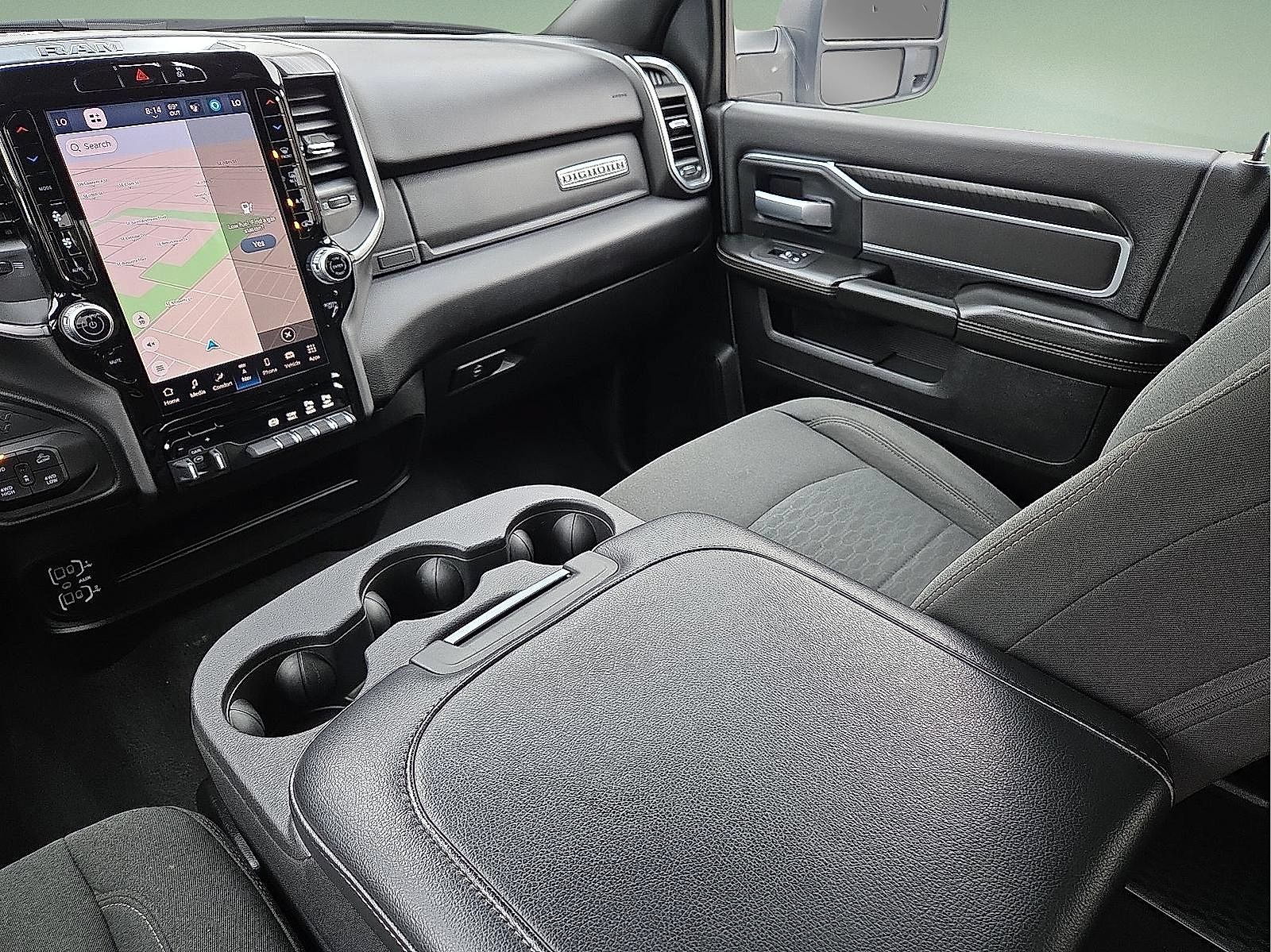Used 2025 RAM 2500 Big Horn AWD/4WD image 12