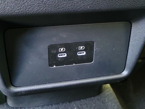 Used 2026 Nissan Rogue SV FWD image 18