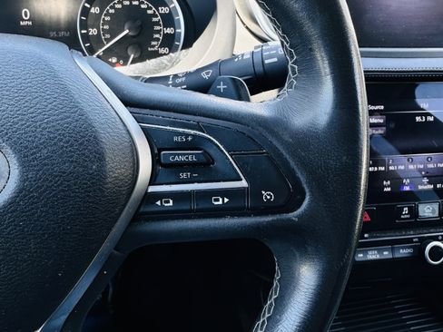 Used 2021 INFINITI QX50 Pure image 12