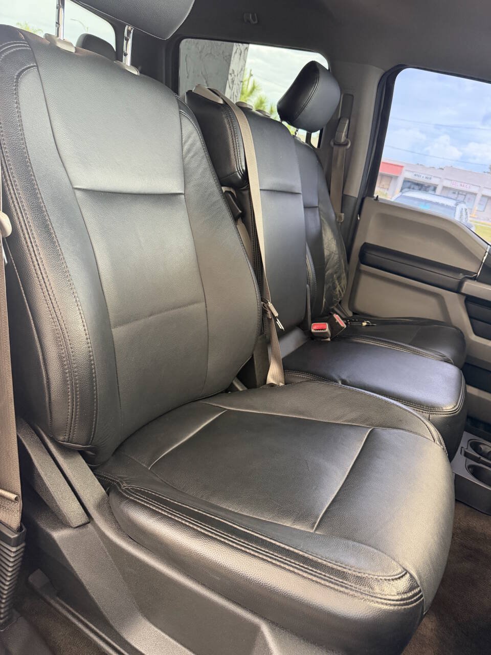 Used 2017 Ford F250 XLT AWD/4WD image 11