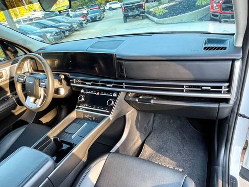 Used 2024 Hyundai Santa Fe XRT image 9