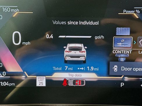 New 2026 BMW X2 xDrive28i w/ Technology Package AWD/4WD image 22