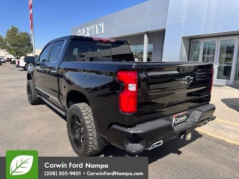 Used 2024 Chevrolet Silverado 1500 High Country AWD/4WD image 7