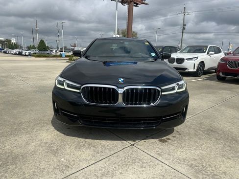 Used 2022 BMW 530i w/ Executive Package image 2