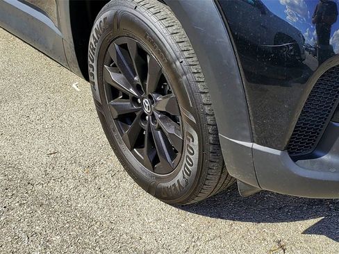 Used 2024 MAZDA CX-50 AWD 2.5 S w/ Premium Package image 4