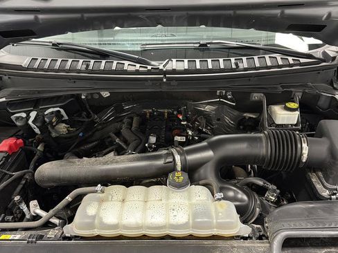 Used 2024 Ford Expedition Max XLT image 26