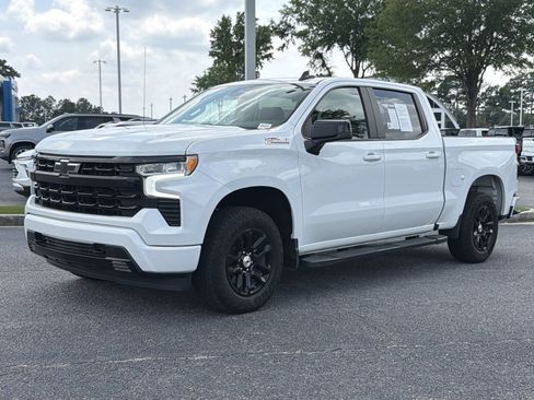 Used 2024 Chevrolet Silverado 1500 RST w/ Z71 Off-Road Package AWD/4WD image 6