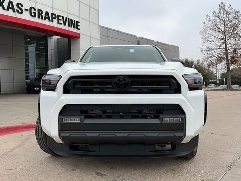 New 2026 Toyota 4Runner SR5 image 4