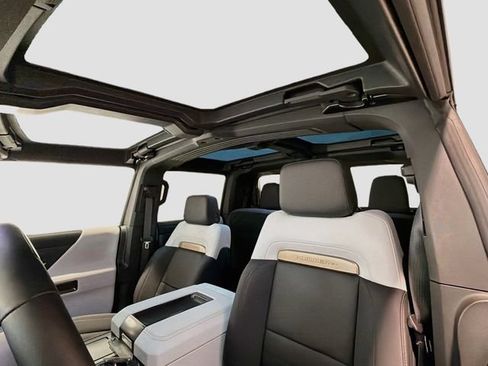 Used 2024 GMC Hummer EV 3X w/ Omega Edition AWD/4WD image 21