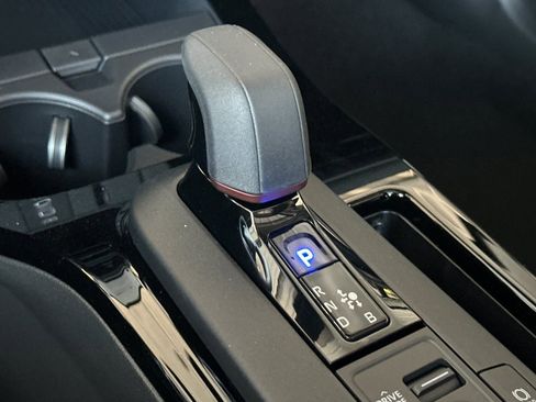 New 2026 Toyota Prius Plug-In Hybrid FWD image 24