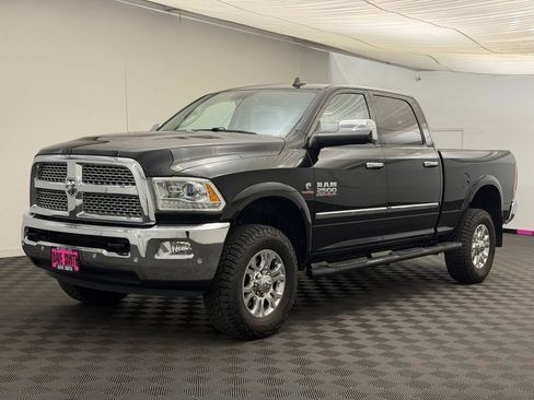 Used 2017 RAM 2500 Laramie AWD/4WD image 1