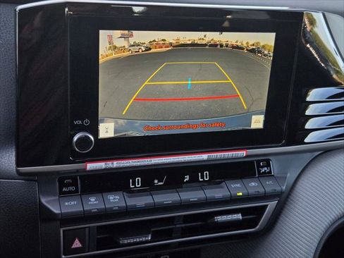 Used 2026 Toyota Camry SE w/ Convenience Package FWD image 14