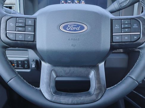 New 2025 Ford F250 Lariat w/ Lariat Ultimate Package image 30