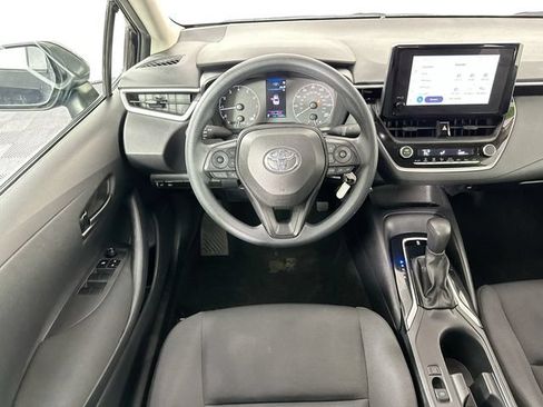 Used 2024 Toyota Corolla LE FWD image 10