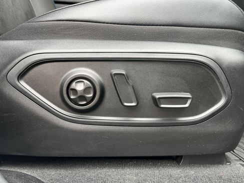 New 2025 Jeep Grand Cherokee Trailhawk AWD/4WD image 28