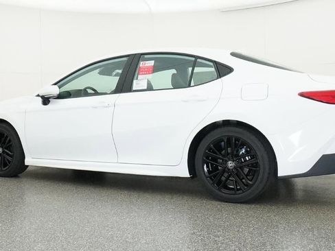 New 2026 Toyota Camry SE image 20